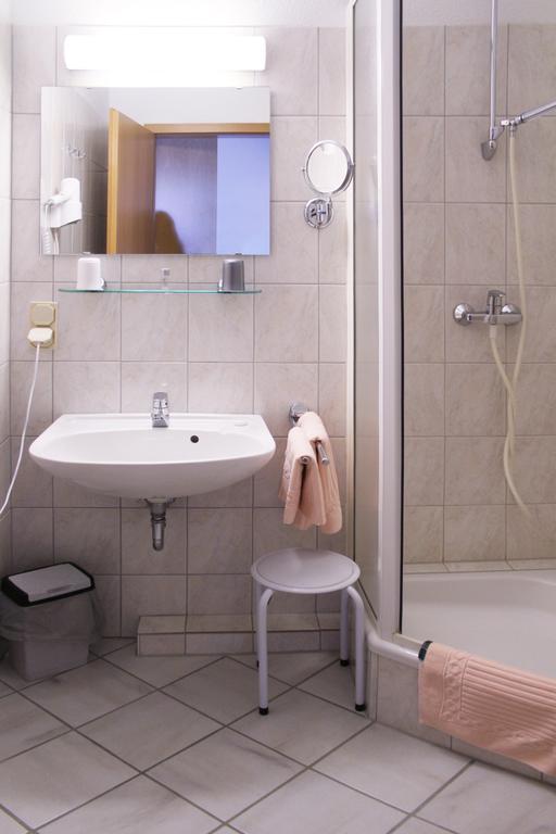 Hotel Alt Oesselse Sarstedt Exteriér fotografie