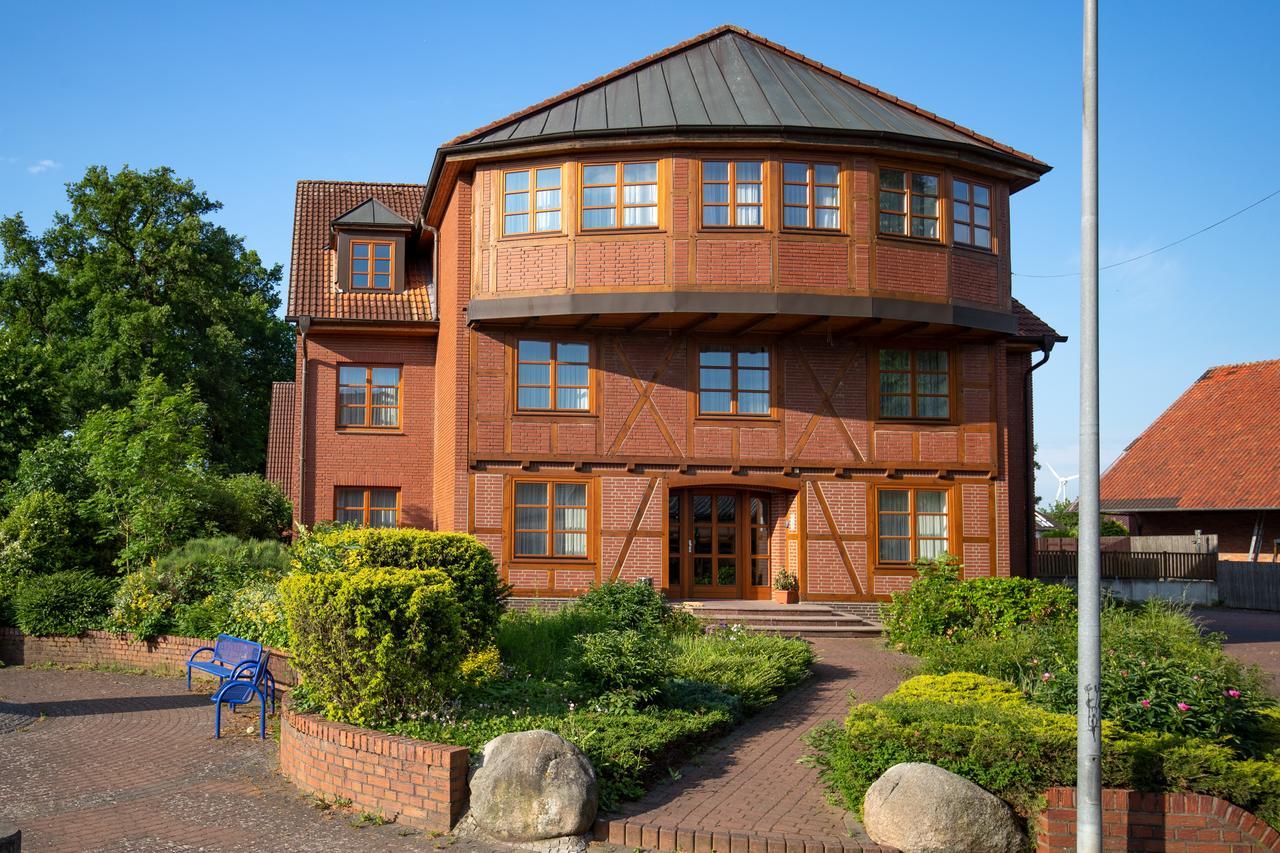 Hotel Alt Oesselse Sarstedt Exteriér fotografie